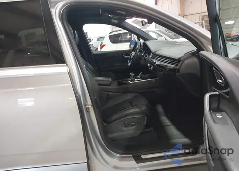 2018 Audi Q7 3.0T Premium z USA, uszkodzony, nr VIN WA1VAAF78JD014262